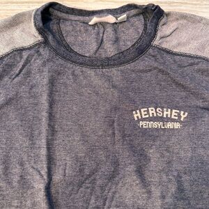 Hershey Pennsylvania Blue Long Sleeve T-Shirt
Size M